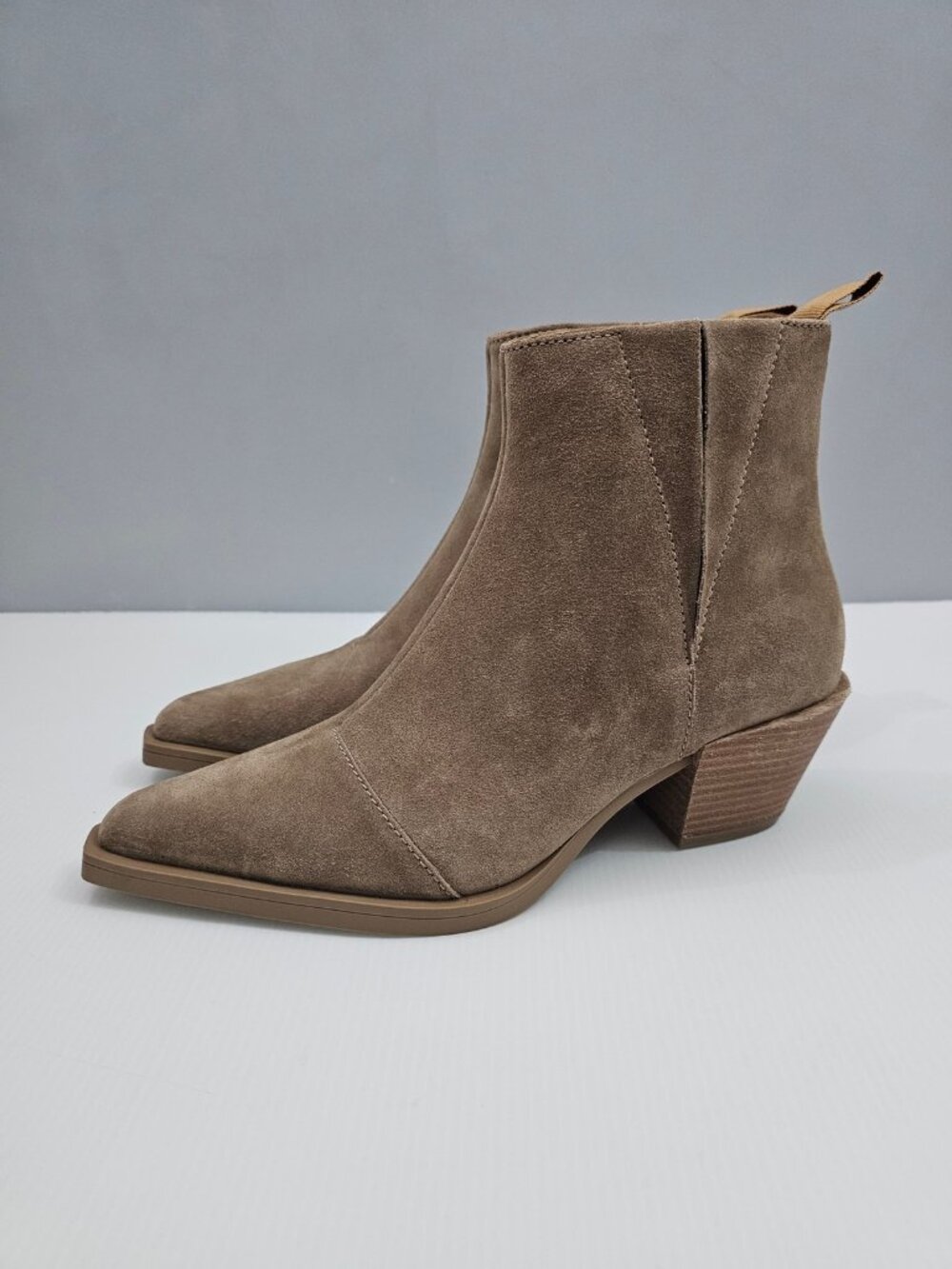 Rag & Bone Dart Pointed Toe Ankle Boot Womens EU 39.5 Brown Suede Block Heel NEW